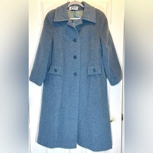 Bromley Petite Women’s 100% Wool Trench Coat with Long Sleeves and Pockets